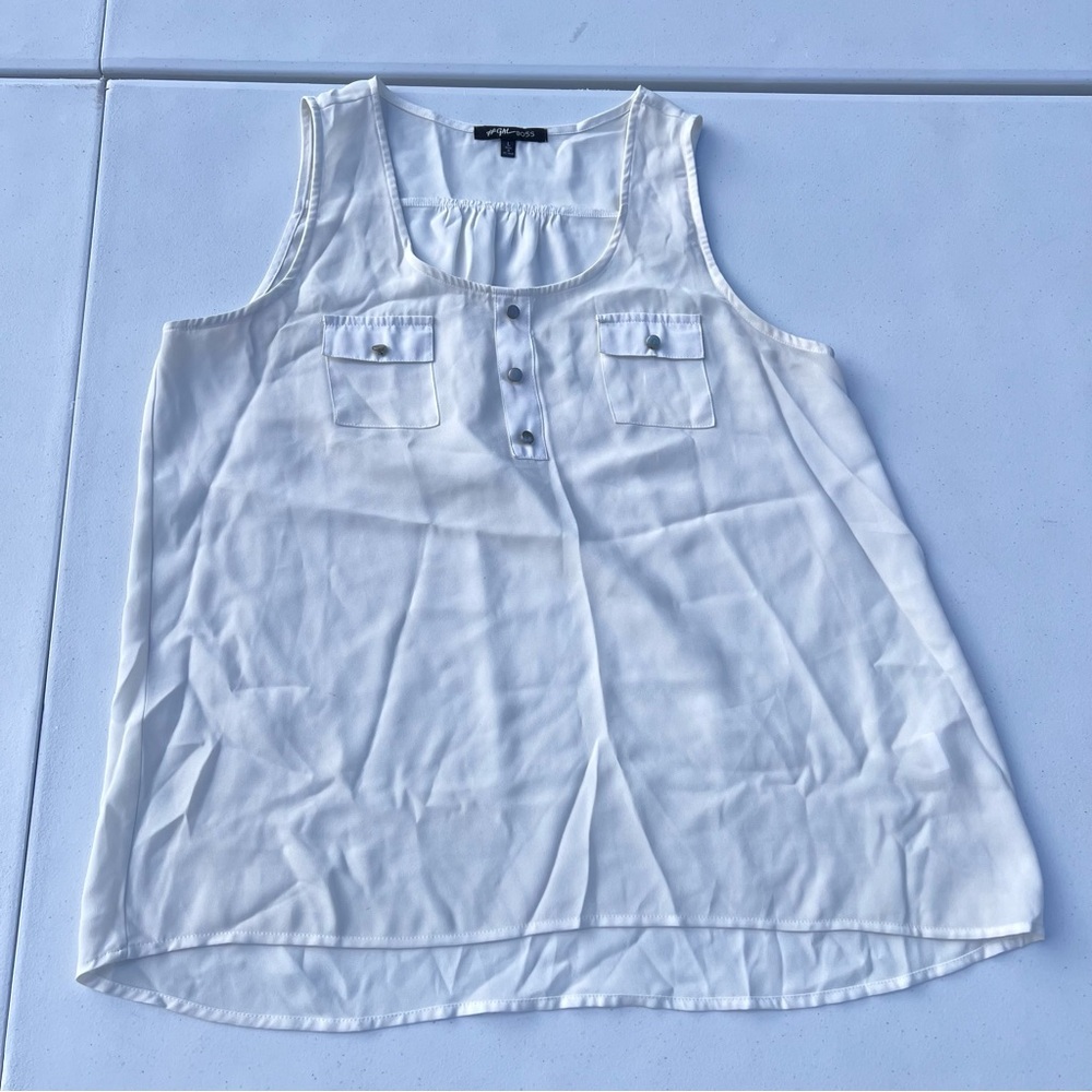 Elegant White Button-Front Tank Top